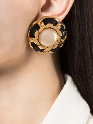 1970's Pearl Button Earrings
