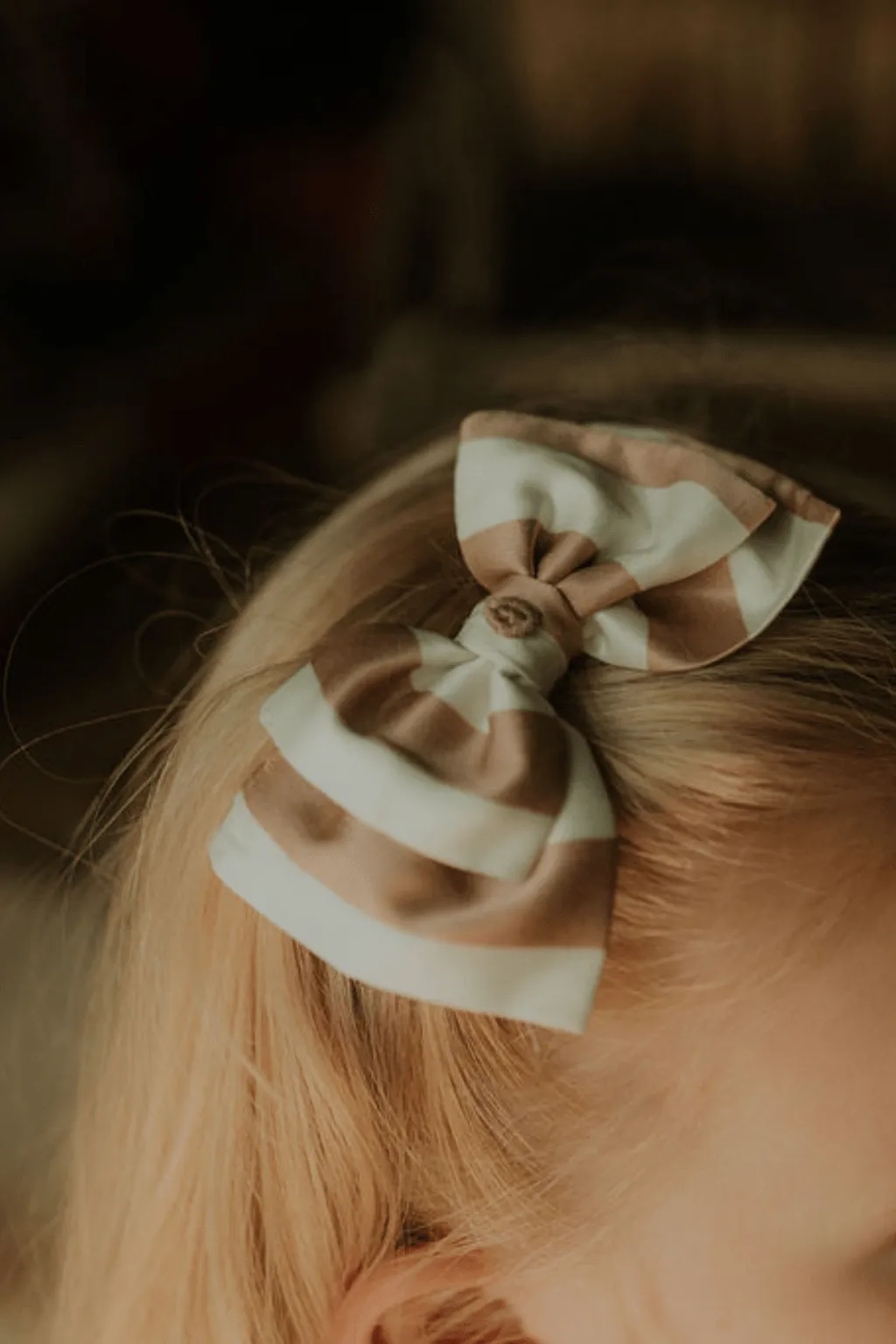 Girls Cream Stripe Pearl  Hair Bow