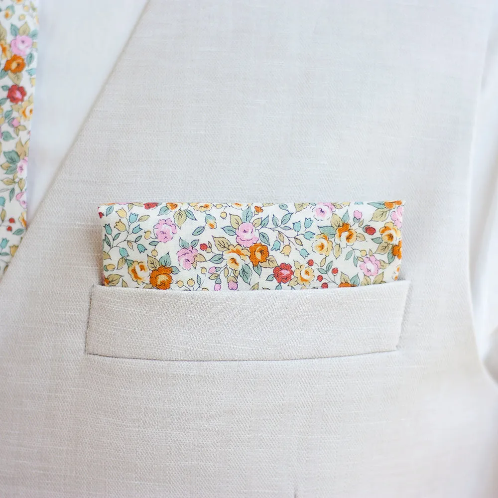 Men's Freestyle Self-Tie Bow Tie / Blossoms In Yellow