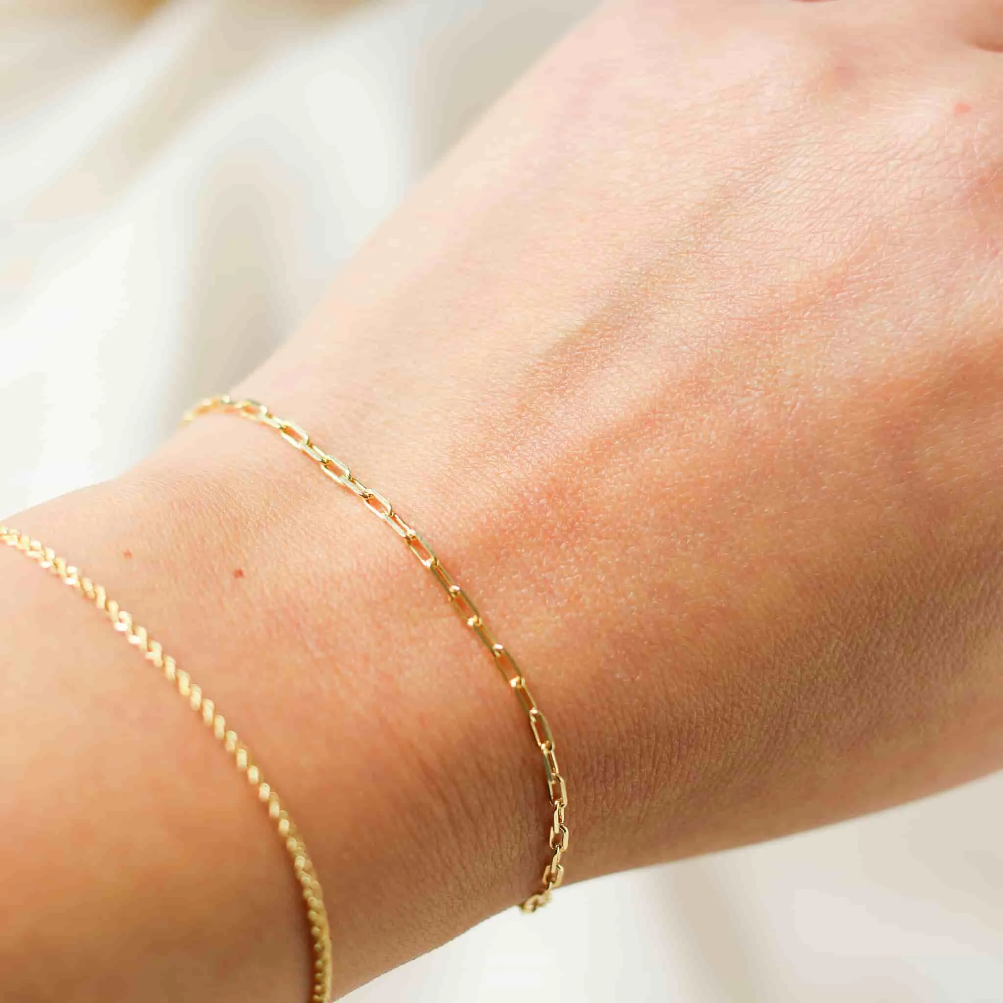 Thin Paper Clip Chain Bracelet